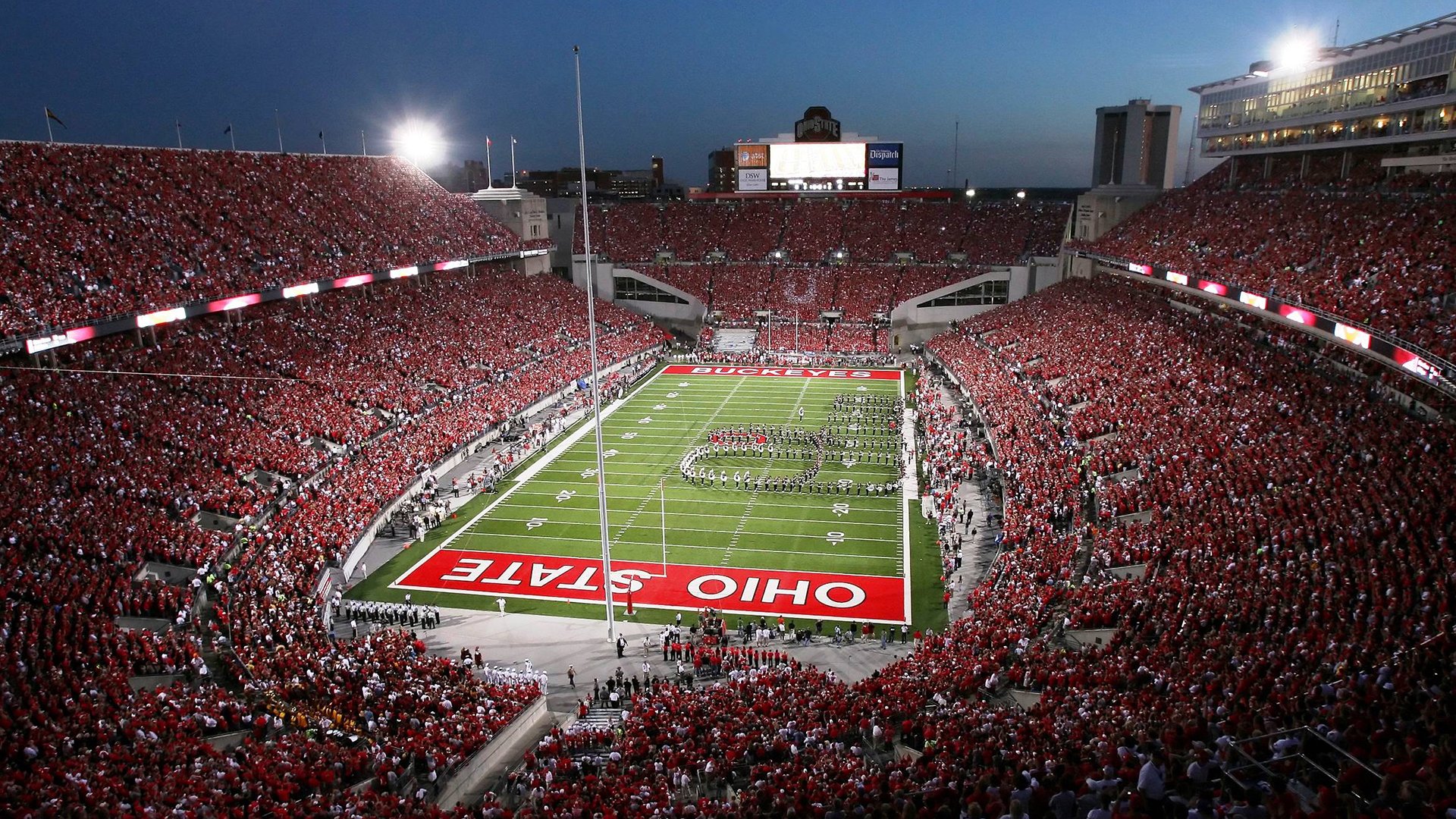 阿森纳在英超联赛中排名第三，阿森纳连续6场英超保持不败